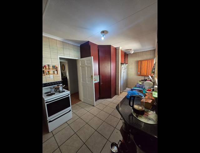 4 BEDROOM HOUSE TO LET IN ARCON PARK